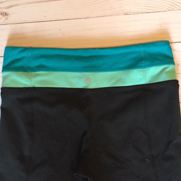 Lululemon leggings - Picture 6 of 8